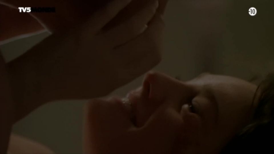 Giovanna Mezzogiorno - Au secours j'ai 30 ans! (2004) HD 720p - (Celebrity porn)