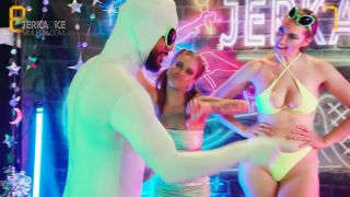 Bella Rolland - Jerkaoke - Jesse Pony Get Fucked By Bernard Sanchez - LTV0029 - EP1