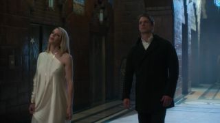 Kristin Lehman - Altered Carbon s01e01 (2018) HD 1080p!!!