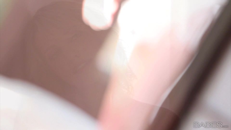 MiaMalkovaColección Babes - 20130103 Tocándome 5Bsolo5D 1080p