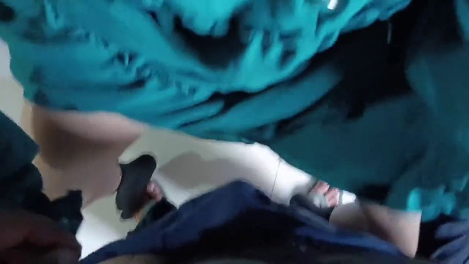 Feet Porn Muslim Jann le pega con impunidad