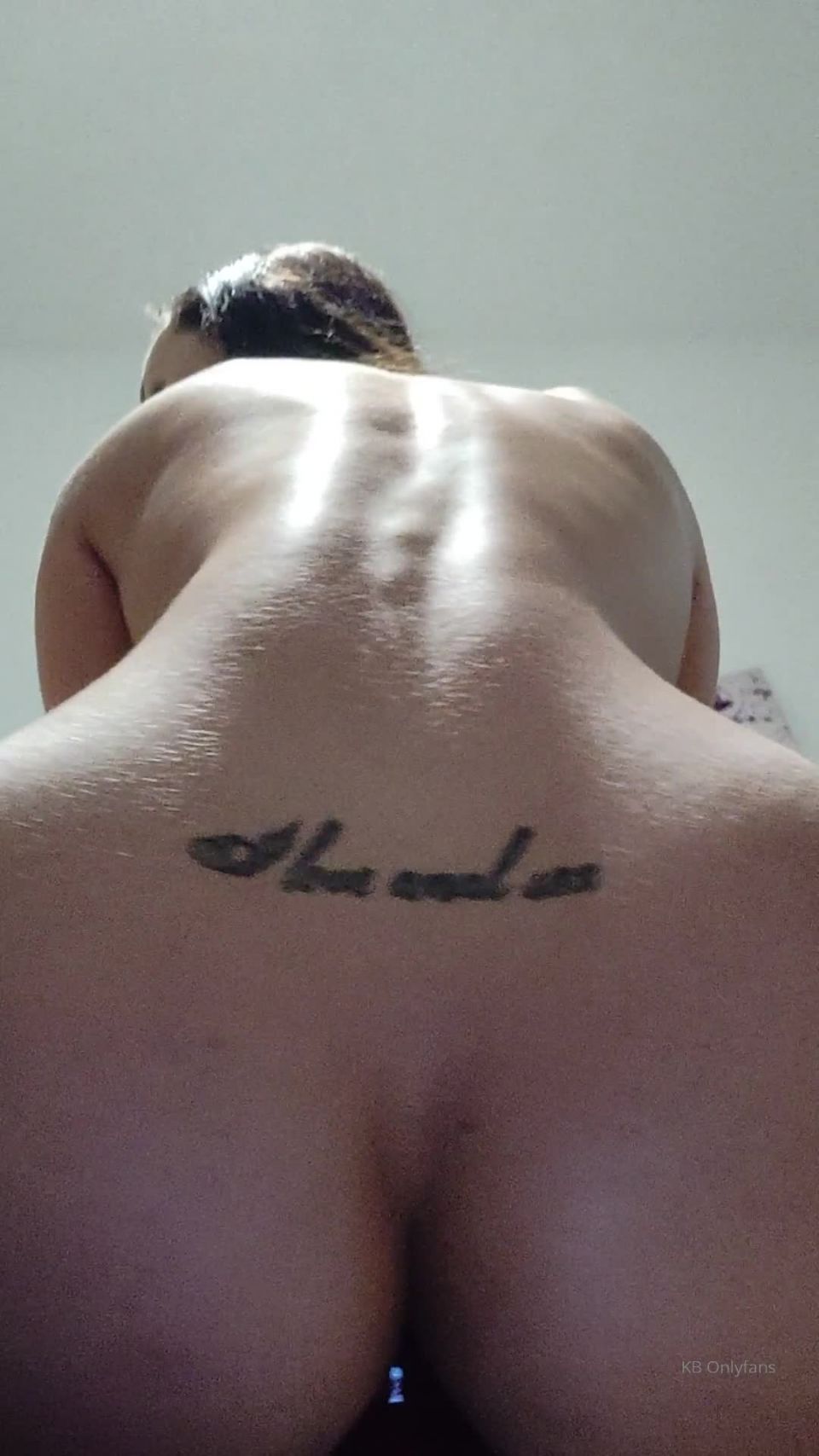 Kristy Black 2020.03.27 That big butt needs to be stretched properly don t you think