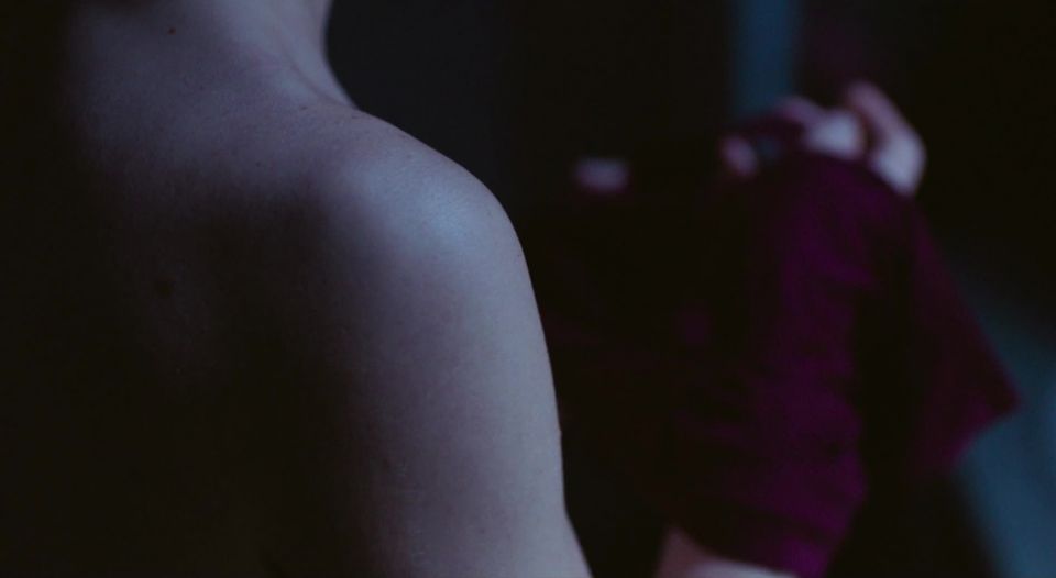 Isabelle Stoffel - Das Neue Leben (2019) HD 1080p - (Celebrity porn)