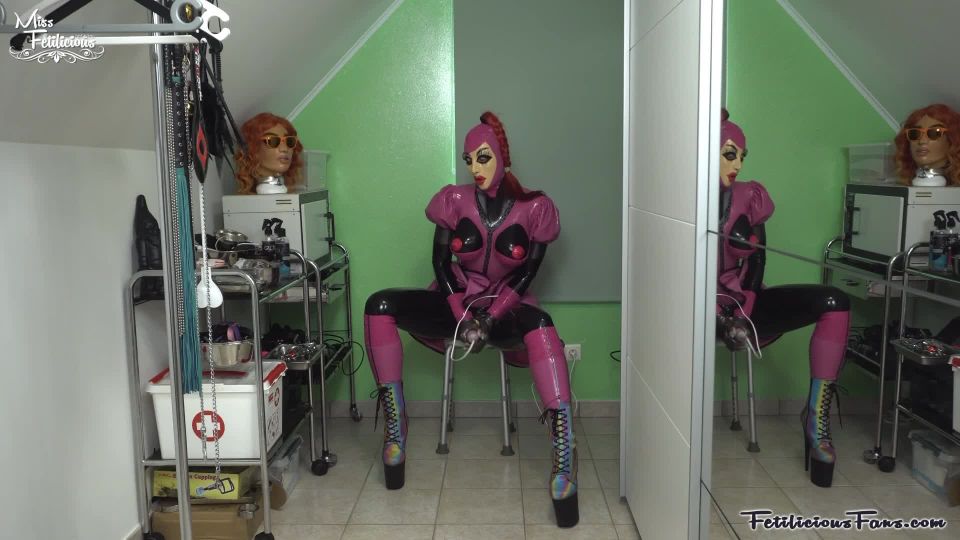 Latex Pink Rubberdoll In Quarantine Quick View Porn - New...