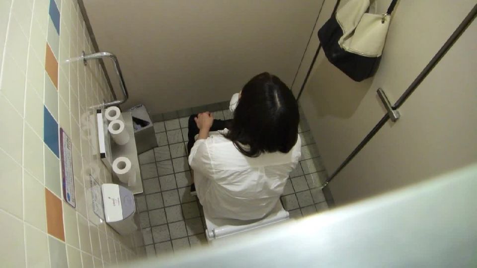 Voyeur Toilet – 15279246 - [Webcam]