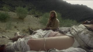 Lynne Frederick - Los Cuatro del Apocalipsis... (1975) HD 1080p - (Porno de Celebridad)