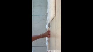 Mia Khalifa Porn Mia Khalifa se desnuda y se aceita en su vídeo árabe XXX Star