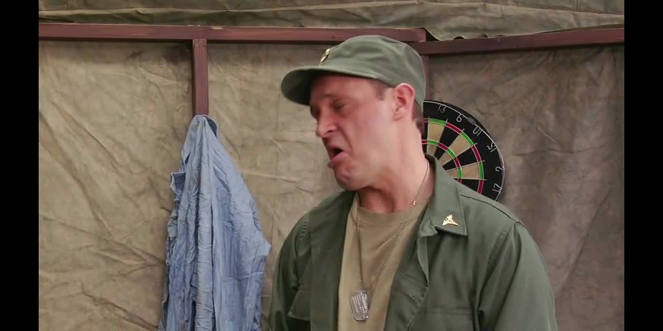 porno en línea clip 22 Not M*A*S*H XXX en morena chicas porno femdom marica bondage