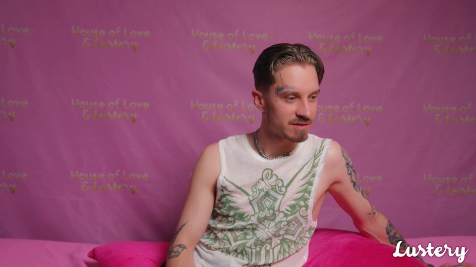 6262 Ninas Sloppy Fmm Blowjobs And A Lesbian Foursome Fantasy...