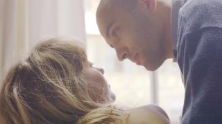 Simone van Bennekom - Over Zonen (2012) HD 720p - (Celebridad porno)