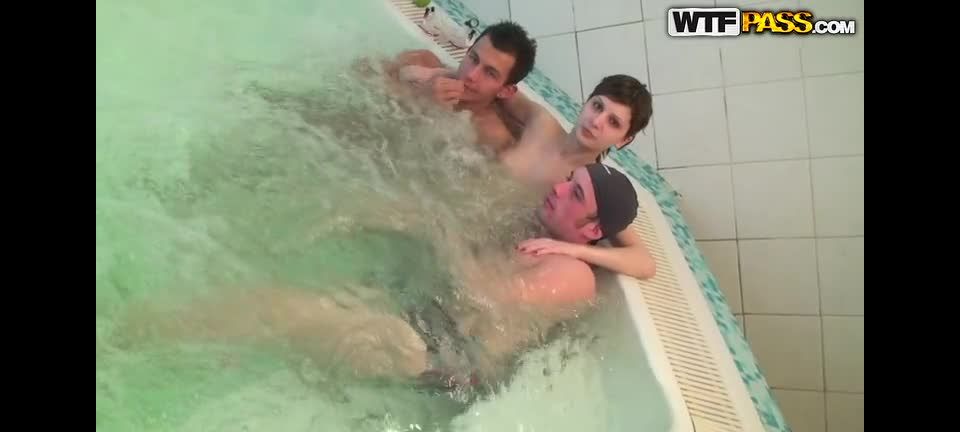 [SITERIP] CollegeFuckParties e217 3857 sd