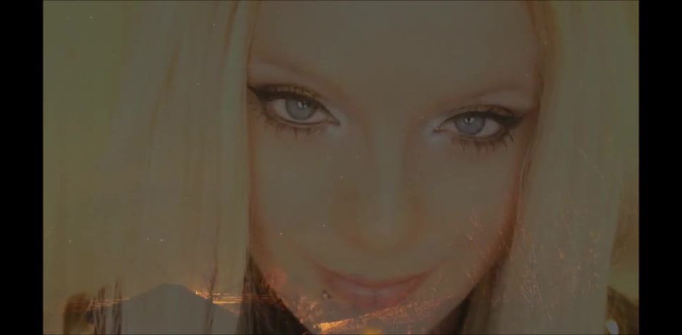 Glam Adoration - Annabel Fatale - Una inducción a la MENTIR FUCK Femdom!