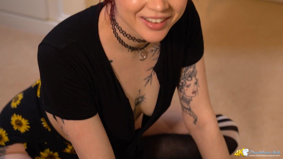 ¡Abajo, Blouse, pendeja, hermana torcida, JOI!