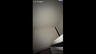 Sex in Shower Room: OnlyFans Hottest Moments Revealed!