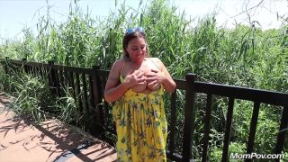 Online tube MomPov presents Violet