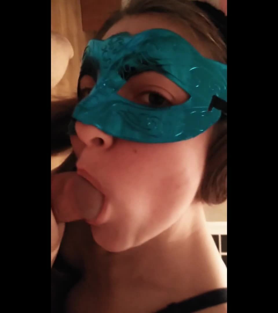 Lilit bich mikhail19 RU 019 Playing with a Whore [FullHD 1080p] on amateur porn amateur bj