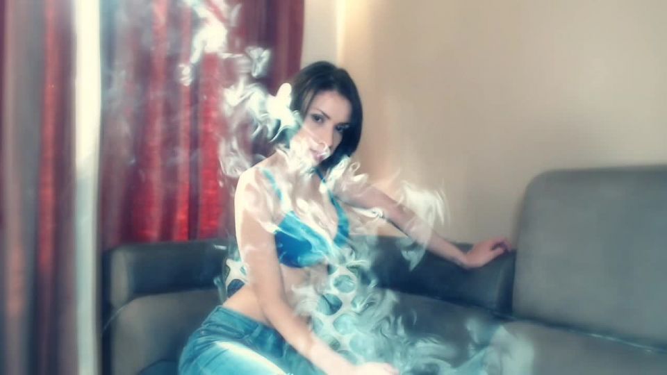 Sensual topless Fumador en pareja - Fumar