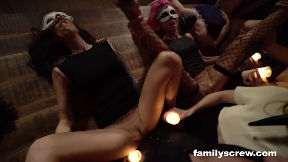 Family Screw/passionxxx - Night Ritual For New Pregnancy: Denisa Heaven, Linny, Ali Bordeaux, Paula, Monique, Evie - Young old
