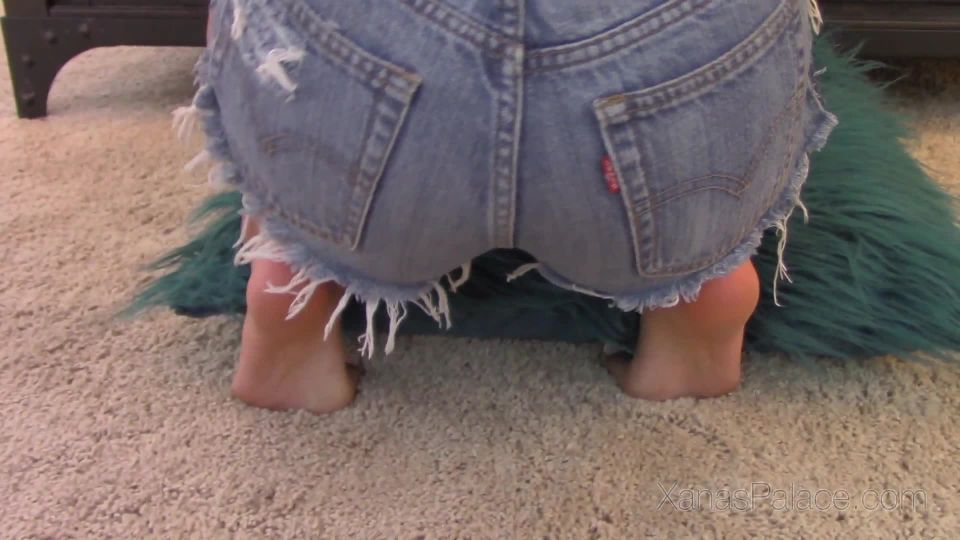Xanas Foot Fantasies - Barefoot Farrah Tickled Video Sex ...