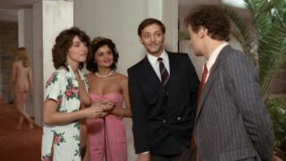 Caroline Berg, etc – Paradis pour tous (1982) Hd 720p - (Porno de Celebridad)