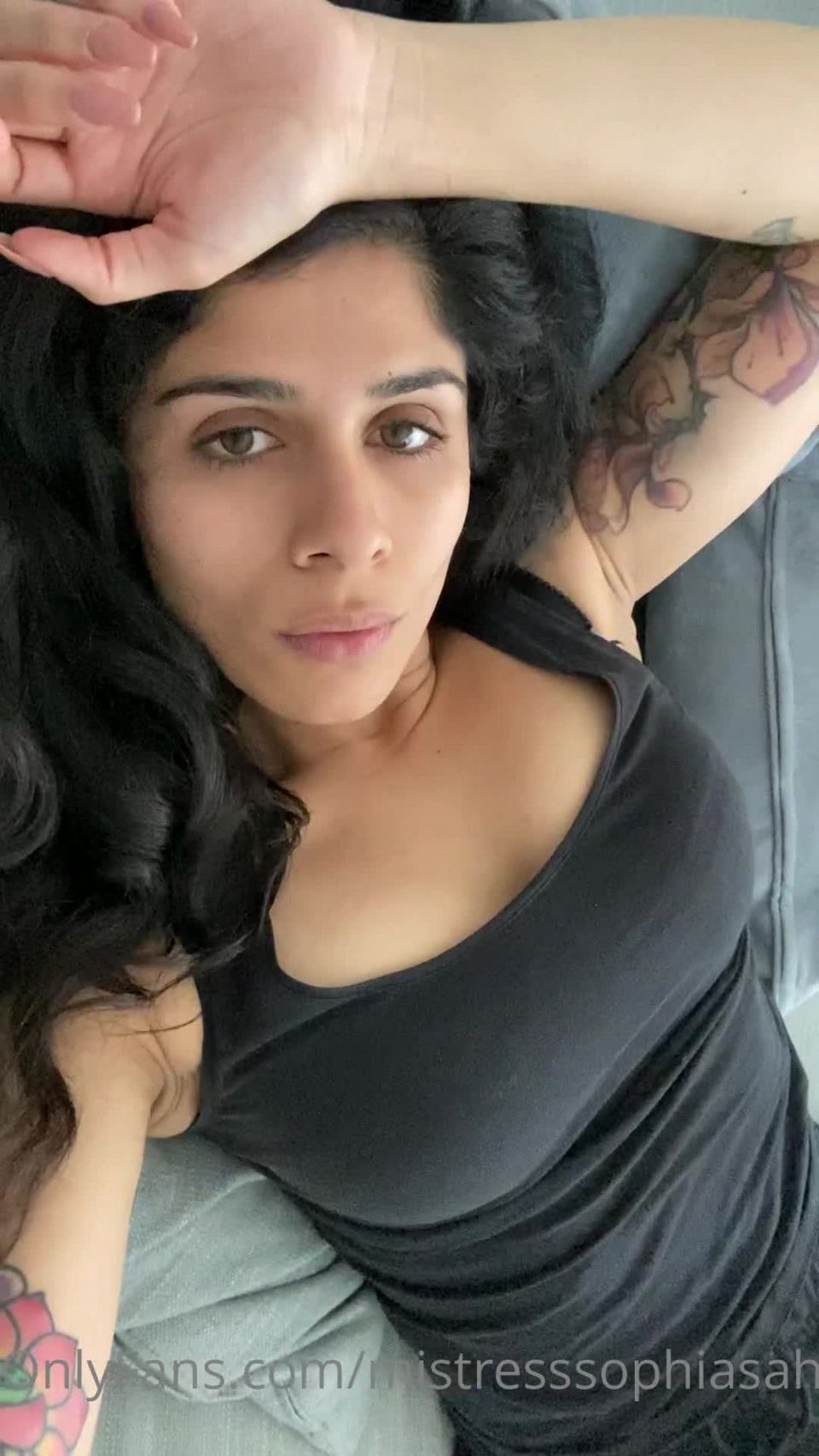 online video 21 Onlyfans - Mistresssophiasahara - Lounging around in my fucking trackies I am dominant no matter what I wear Kiss my feet - 31-07-2021 - onlyfans - hardcore porn very hardcore sex