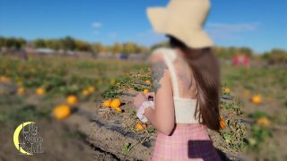 LilyMaeExhib Pumpkin Patch Halloween 2021 Onlyfans (Porno de Amateur)