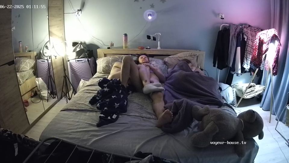 2025 Habitaciones privadas de la cámara Camex: Pinky Geoff & Guest! HD 720P Live Voyeur