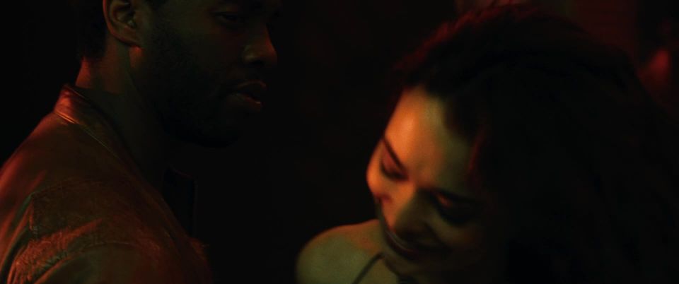 Teresa Palmer, Sibongile Mlambo – Mensaje del Rey (2016) HD 1080p - [Porno de Celebridad]