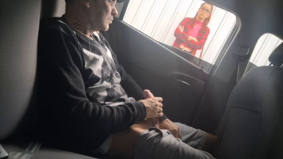 Punheta Arriscada Para Estudiante Gostosa.